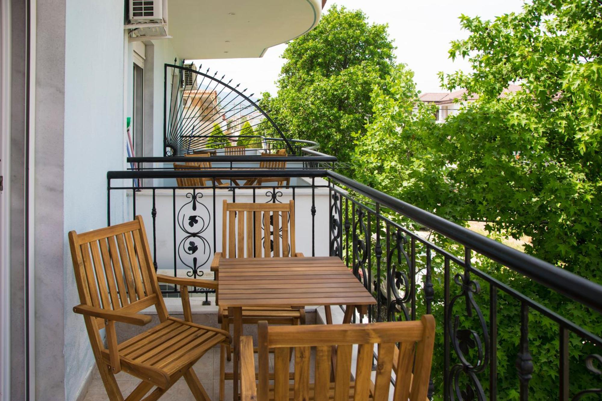 Athanasia Inn Vrasná Exterior foto