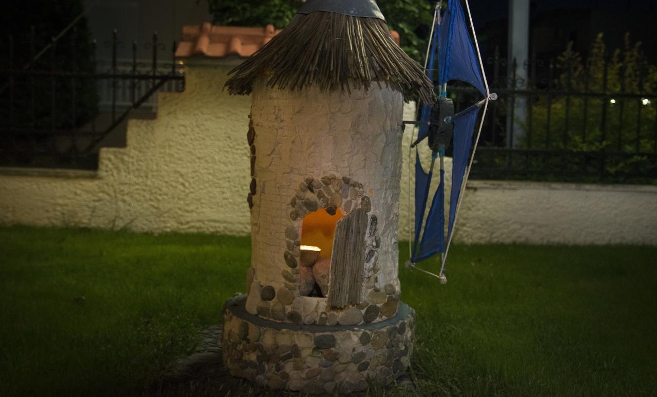 Athanasia Inn Vrasná Exterior foto